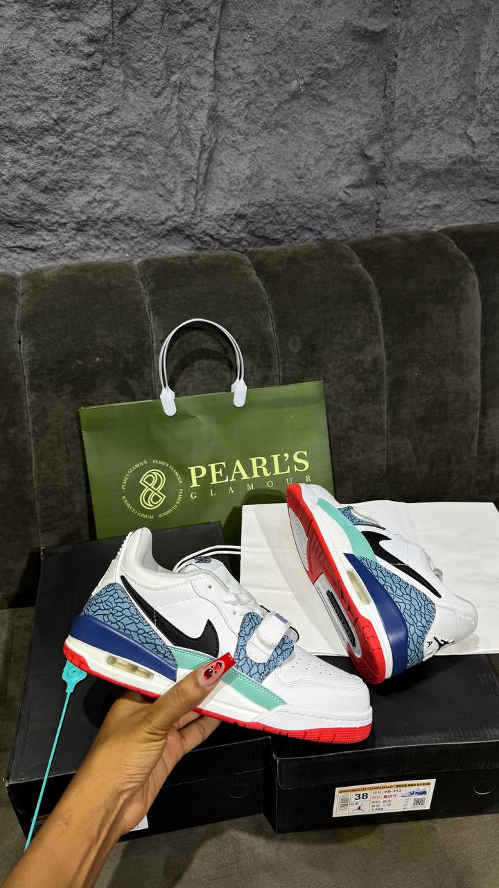 Vibes sneakers SN017