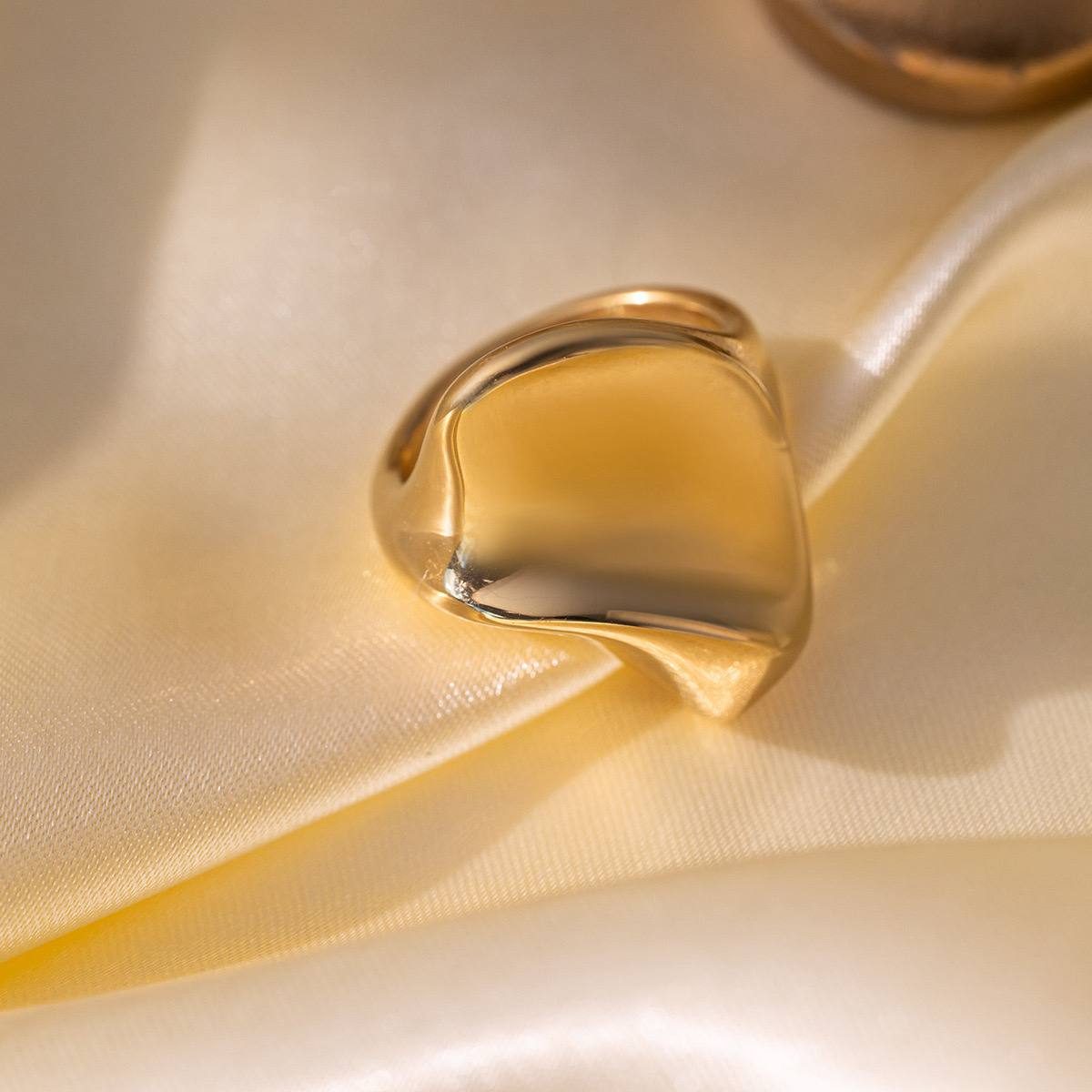 Ring A003