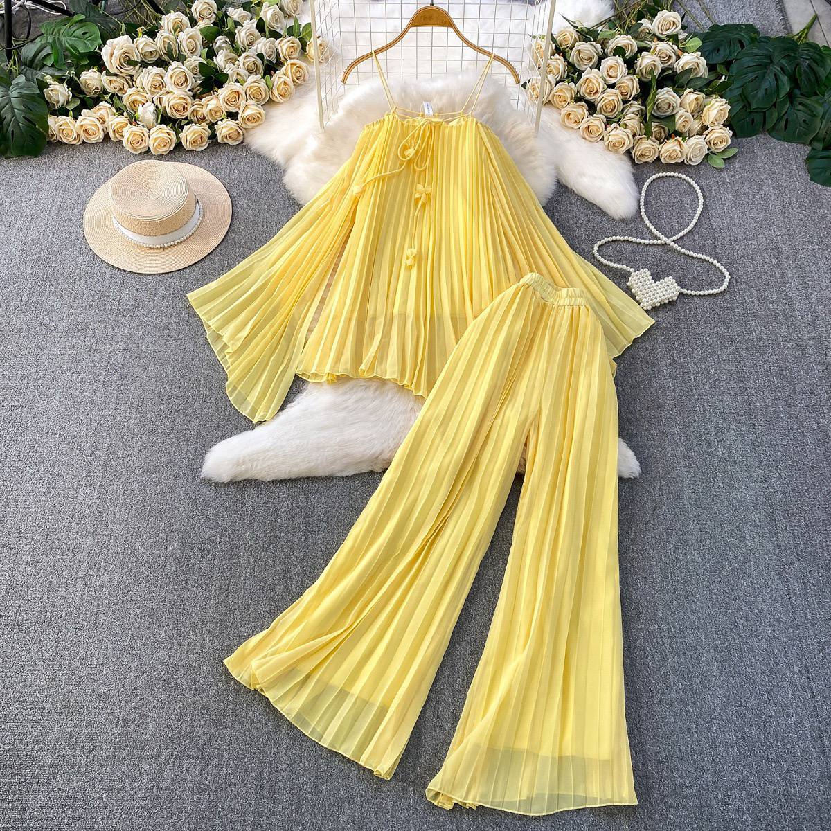 Pleated set 2p226