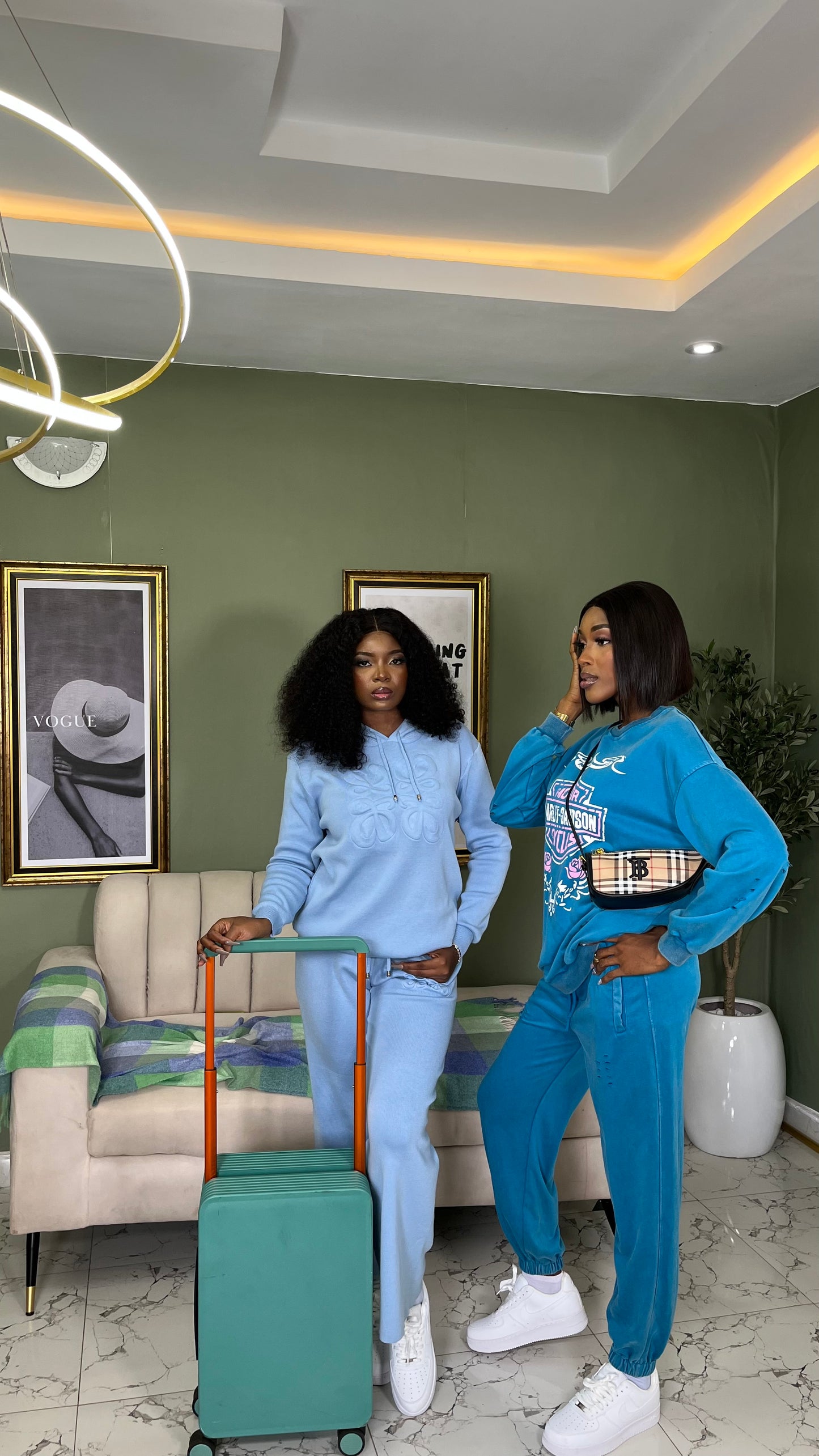 Tesha two pieces 2p084