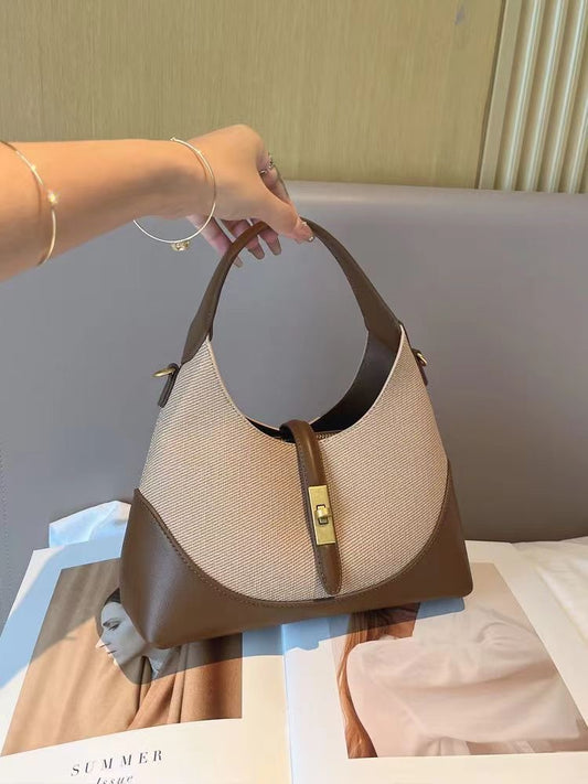 Bell shoulder bag B093