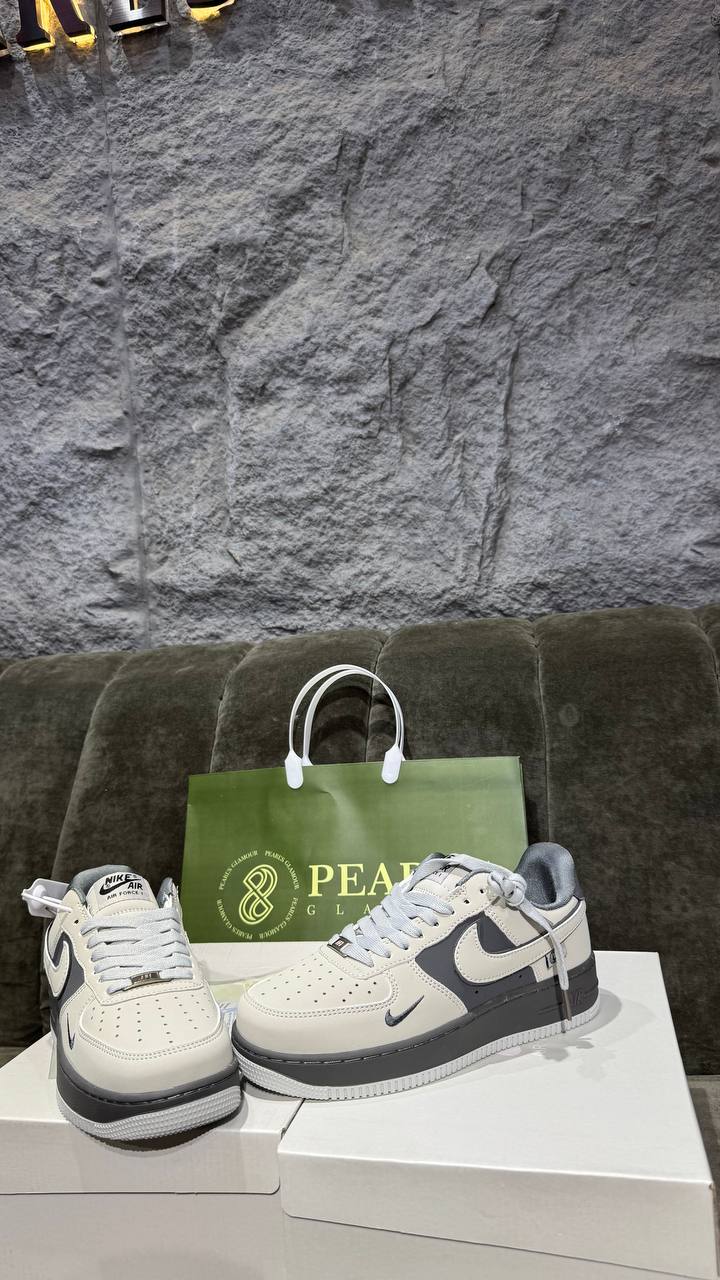 Snoopy sneakers Sn021