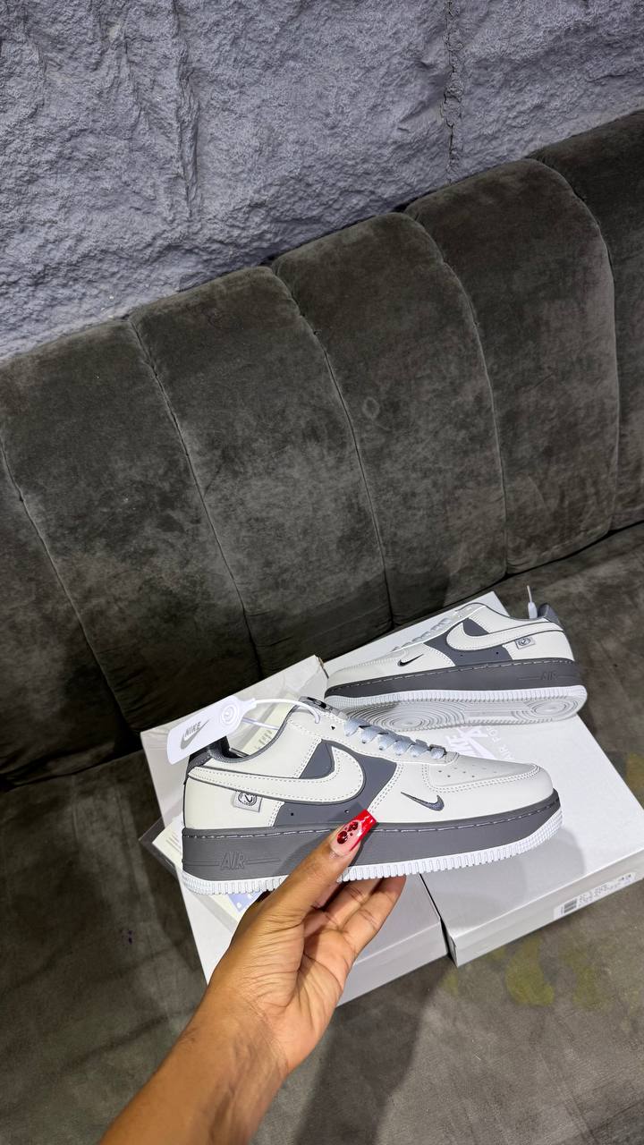 Snoopy sneakers Sn021