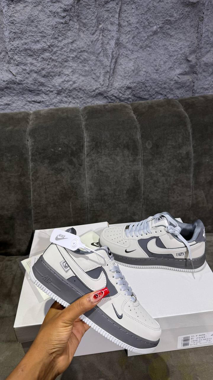 Snoopy sneakers Sn021