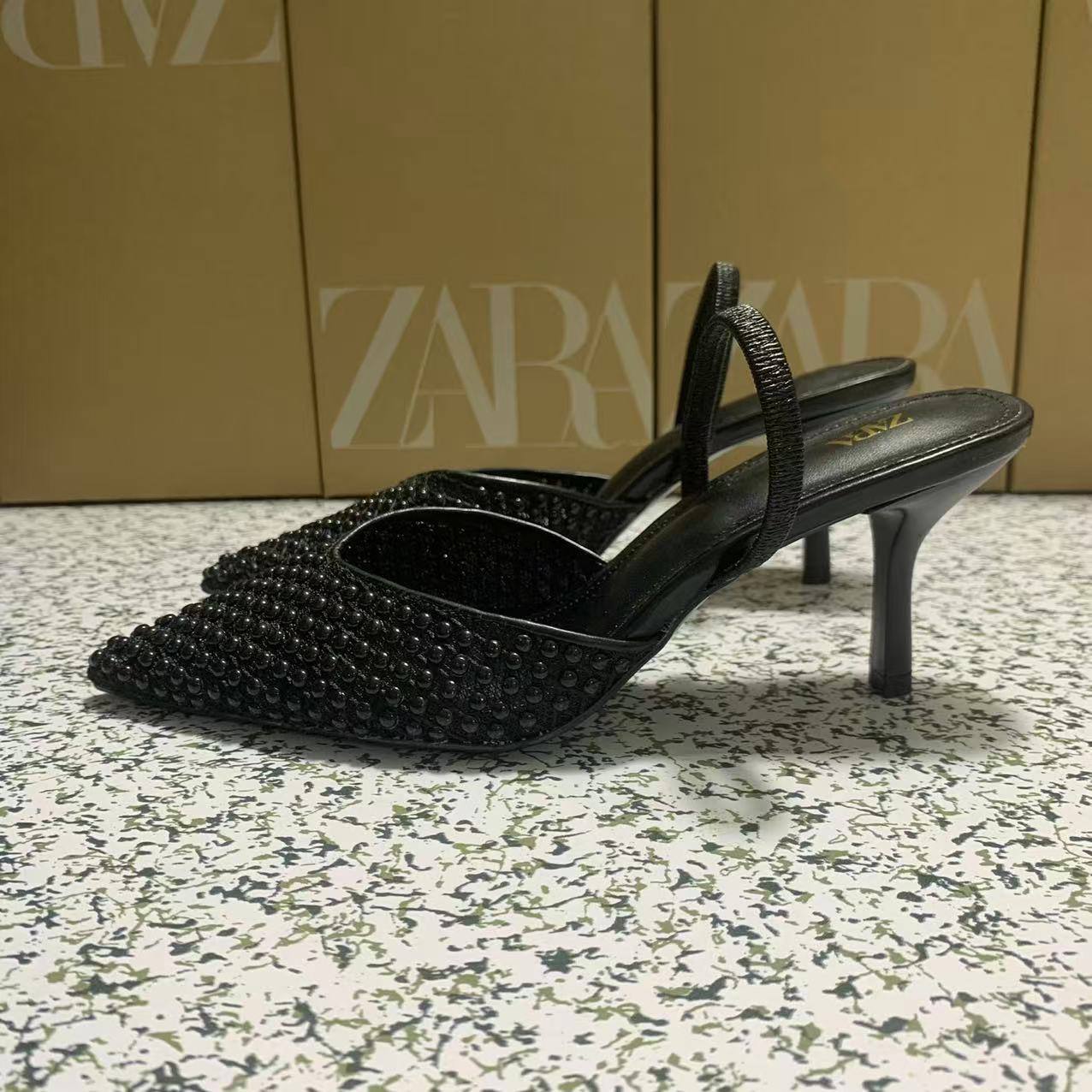 Estella Heels H0449