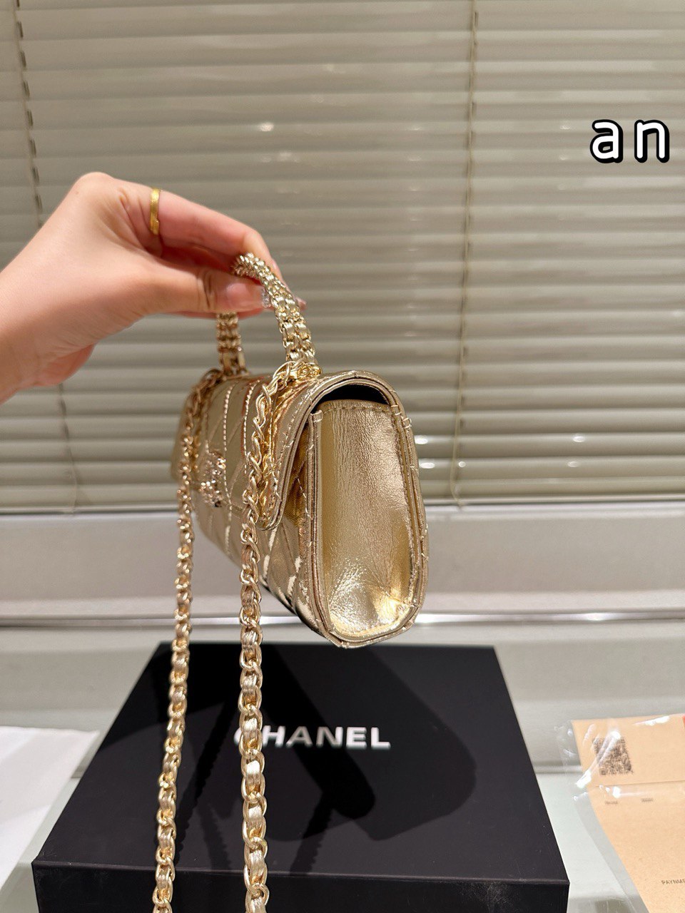 Luxe channel bag B277