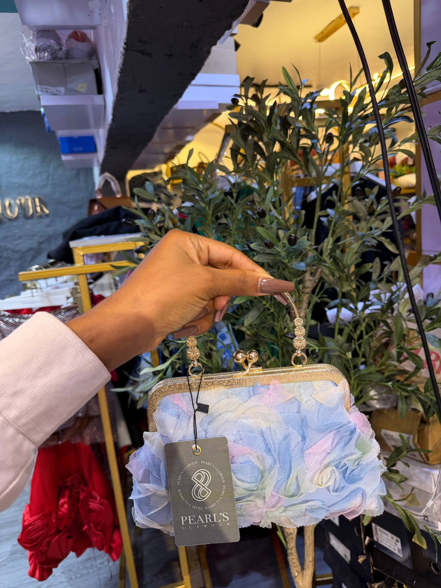 Flora Luxe B322