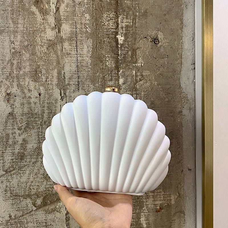 Coral Shell bag B353