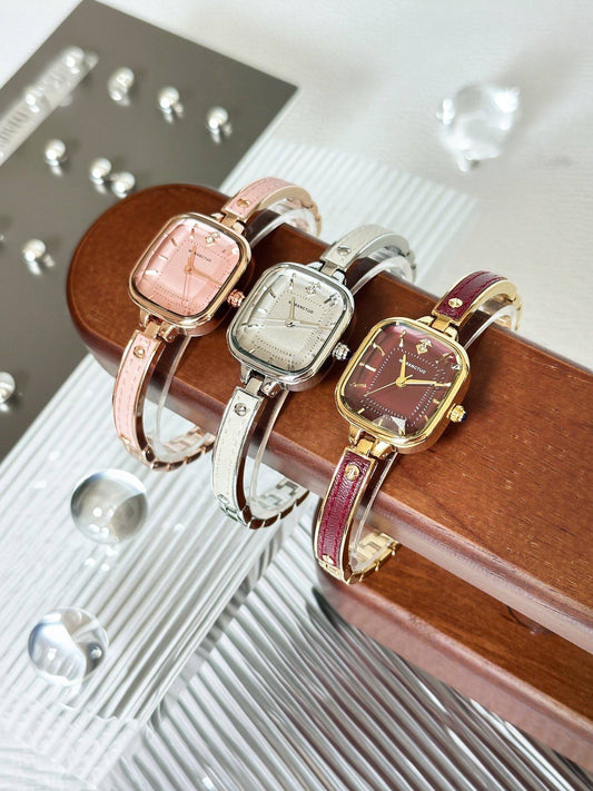 Veŕt Wristwatch Jw0131