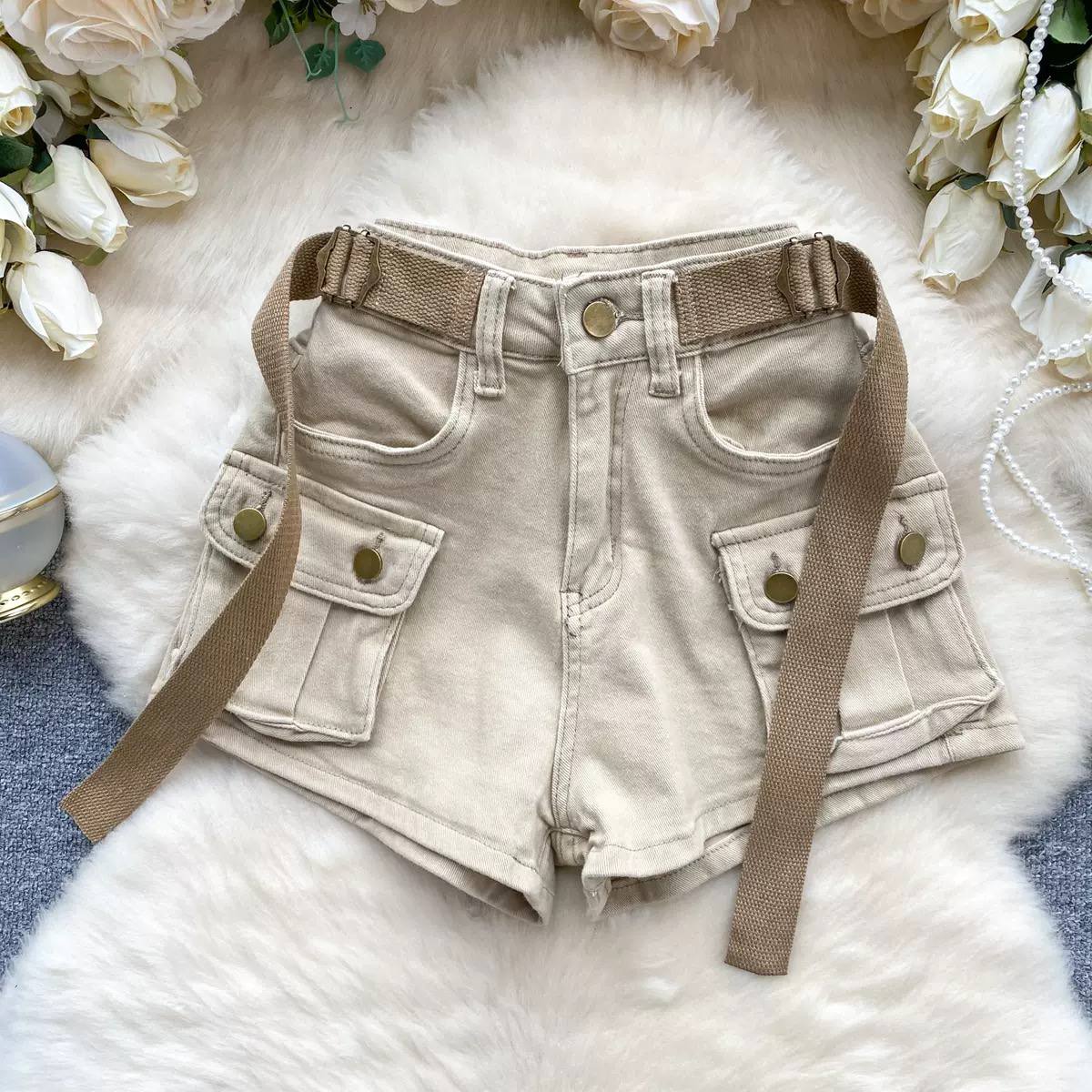 Chic bum short J0207