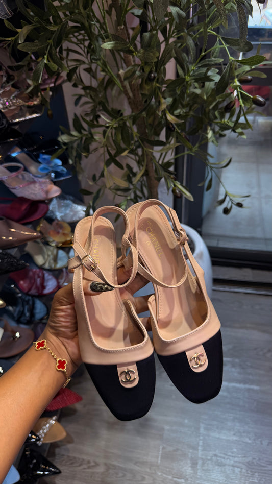 Sandal SD022