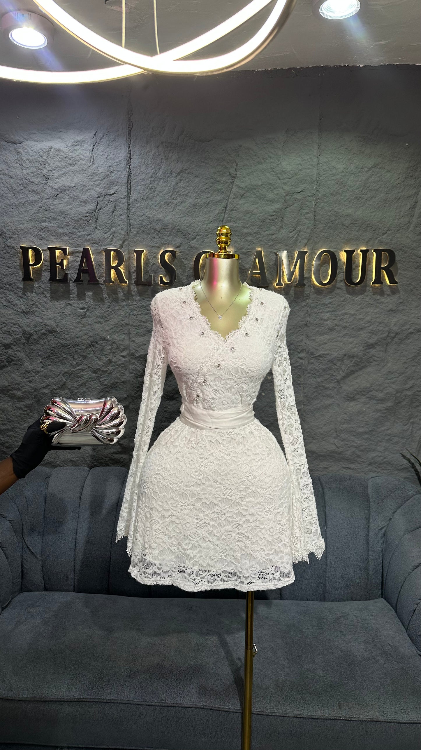 Soft white dress D0816