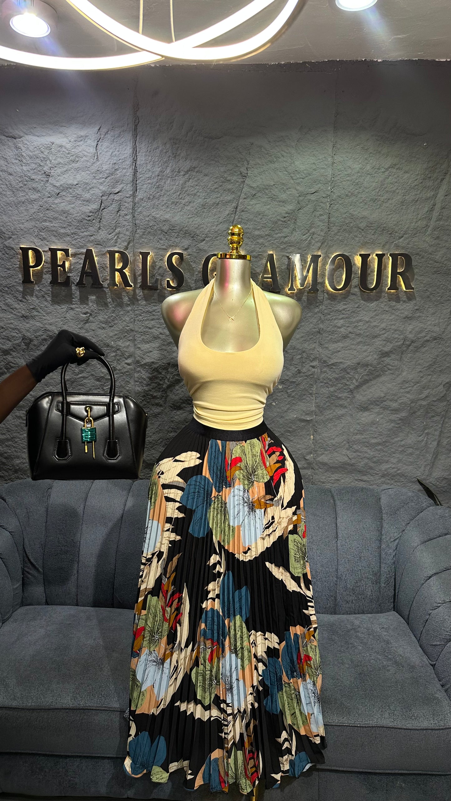 Pleated skirt S028