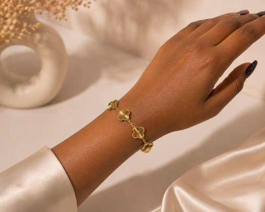 Gold flower bracelet jw0222