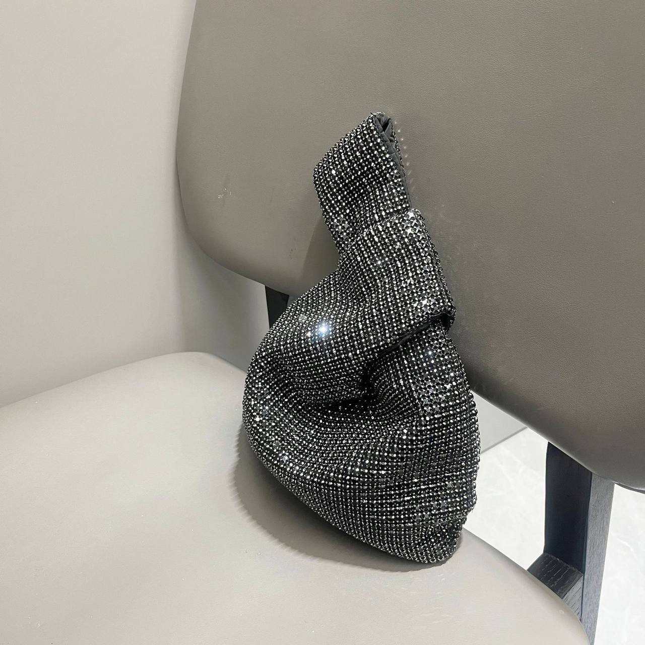Twirl bag B249