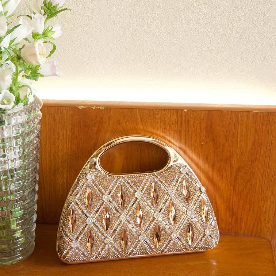 Princess Diana clutch B390