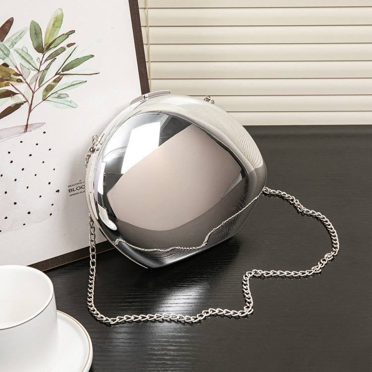 Reflecting clutch B370