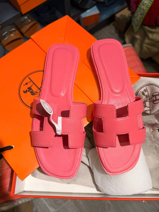 Hermes slide SL132