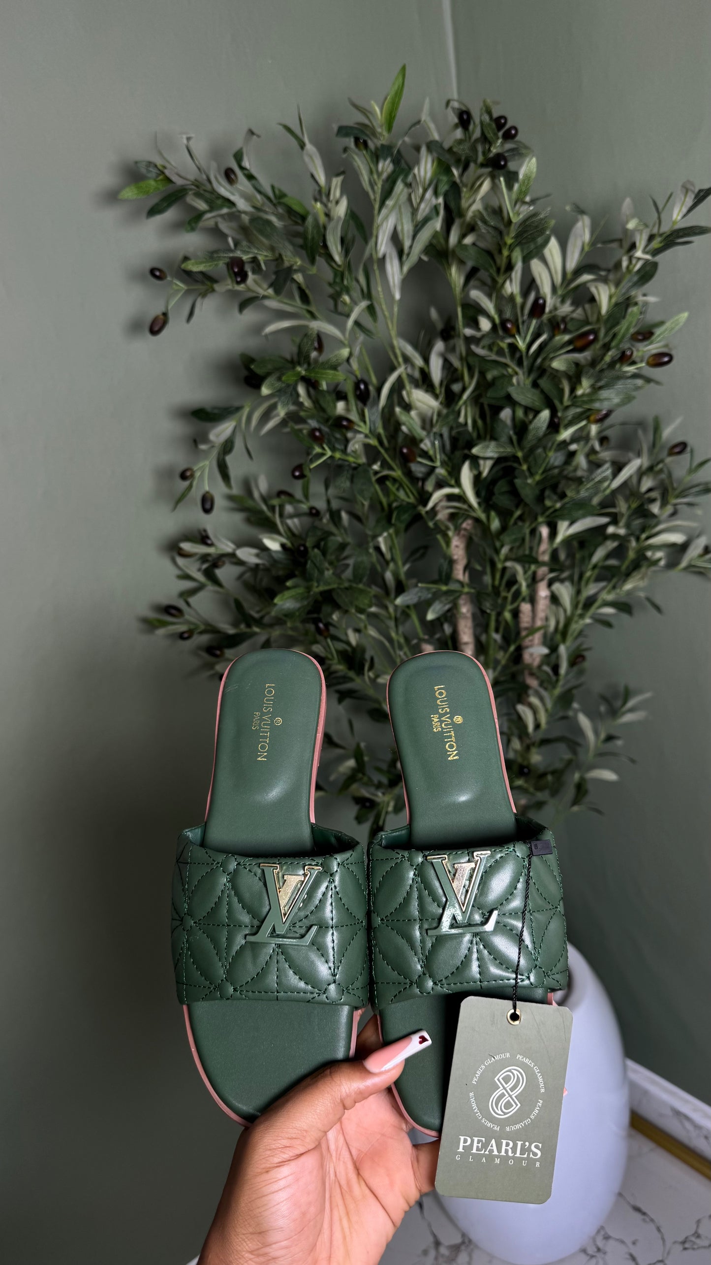 LV Slippers Sl097