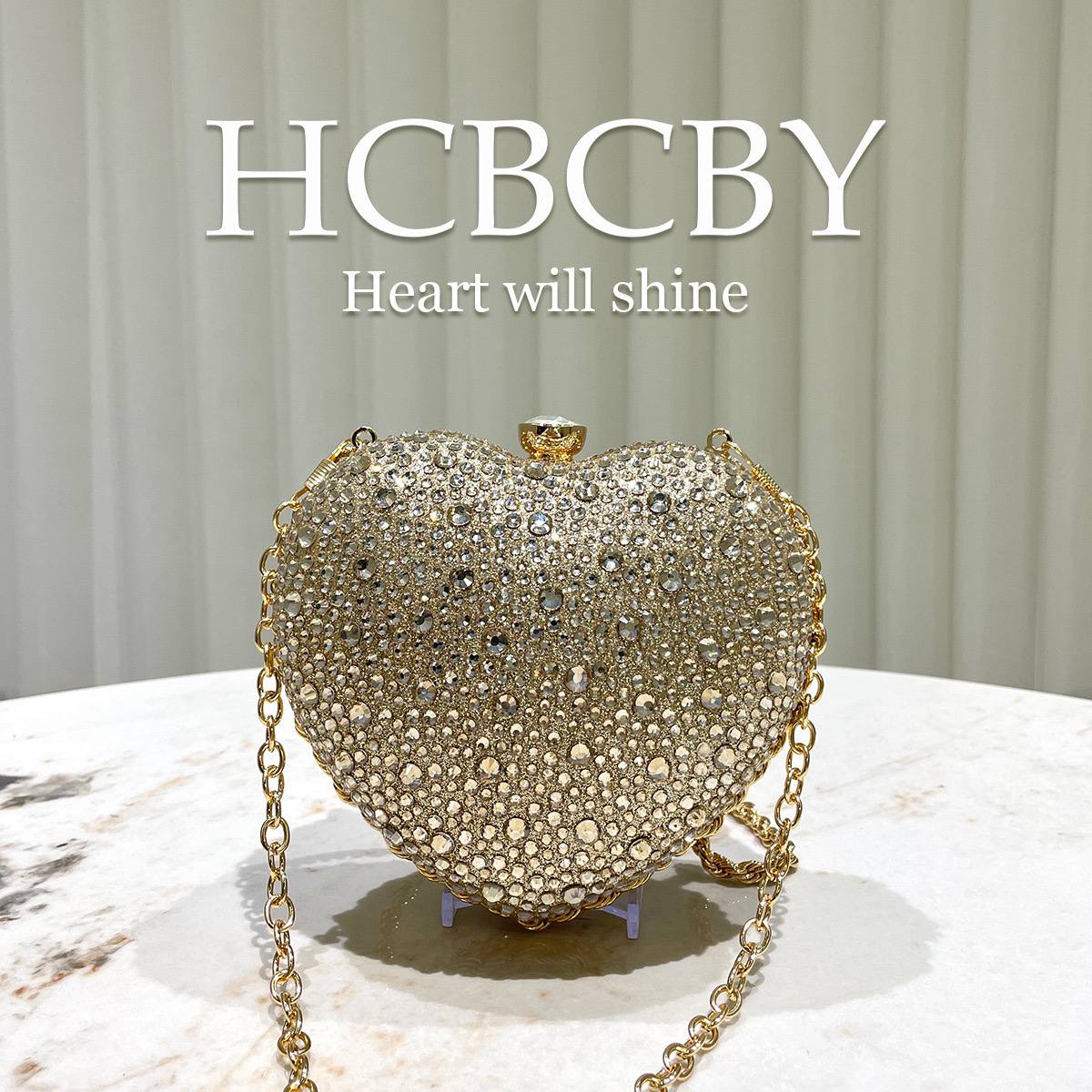 adams apple clutch B256